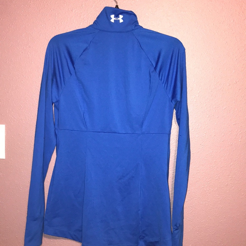 UA jacket ❄️ - Picture 3 of 3